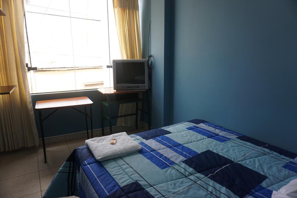 Hotel Residencial Mamamia Tacna Habitación foto